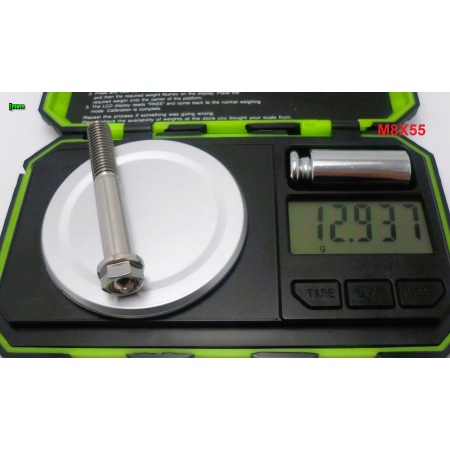 M8x55 śruba tytanowa sześciokątna z kołnierzem din 6921 śruby tytanowe gr 5