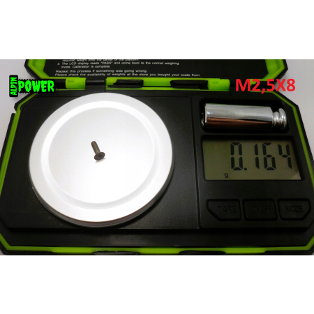 M2,5x8 śruba tytanowa imbusowa din 7991 tytan grade 5