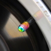 Nakrętki na wentyle czapki do opon kapturki na zawory przeciwpyłowe rainbow
