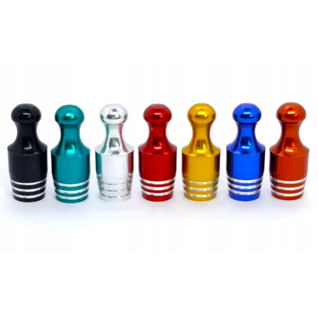 Nakrętki na wentyle czapki do opon kapturki na zawory kręgle czarne