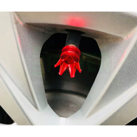 Nakrętki na wentyle czapki opon kapturki na zawory korona aluminiowa czarne